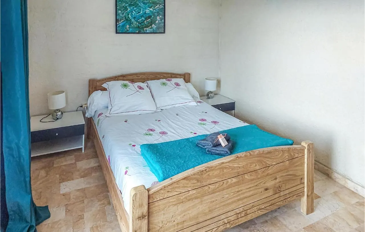 Awesome Home In Sarrecave With Kitchen 펜션